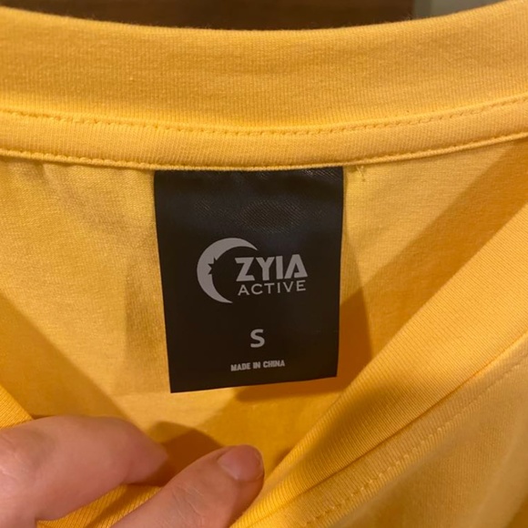 Zyia short sleeve active tee - Picture 3 of 5